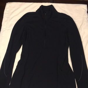 Lululemon extra mile 1/2 zip